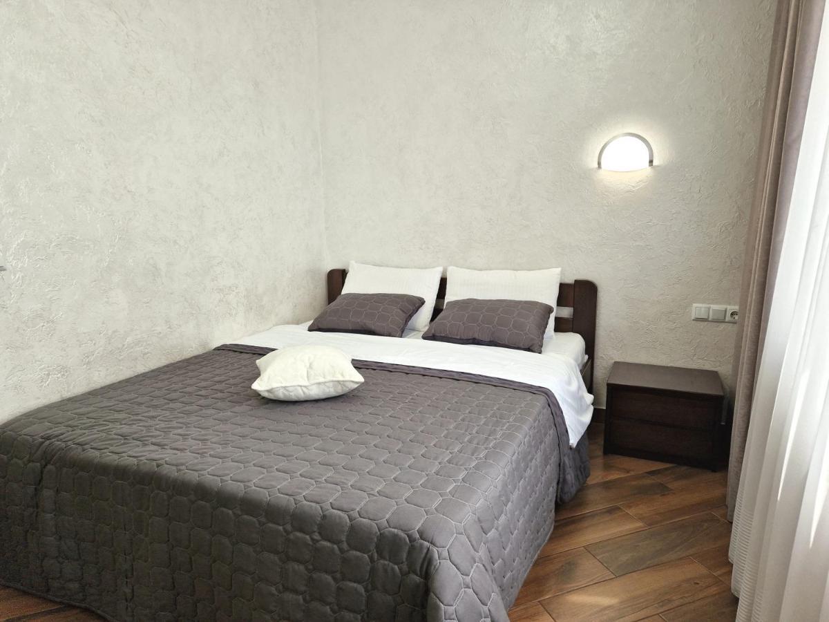 Cozy Apartment On Belvedere 伊万诺-弗兰科夫斯克 外观 照片